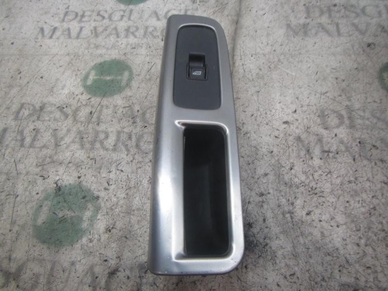 Recambio de mando elevalunas delantero derecho para volvo c30 1.6 d momentum referencia OEM IAM 30773214 30773214 