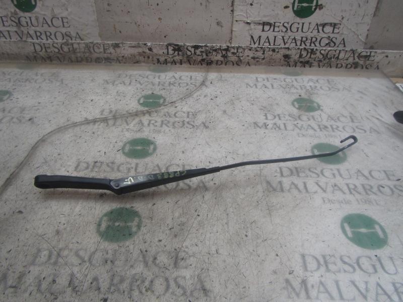 Recambio de brazo limpia delantero derecho para seat ibiza (6l1) signo referencia OEM IAM   