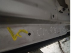 Recambio de puerta trasera derecha para kia sorento 2.5 crdi ex referencia OEM IAM    2