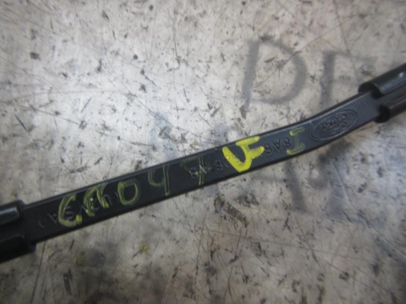 Recambio de brazo limpia delantero izquierdo para ford fiesta (cb1) trend referencia OEM IAM   