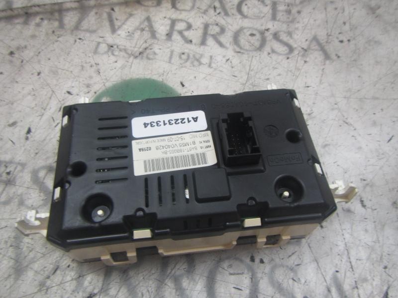 Recambio de pantalla multifuncion para ford fiesta (cb1) trend referencia OEM IAM   