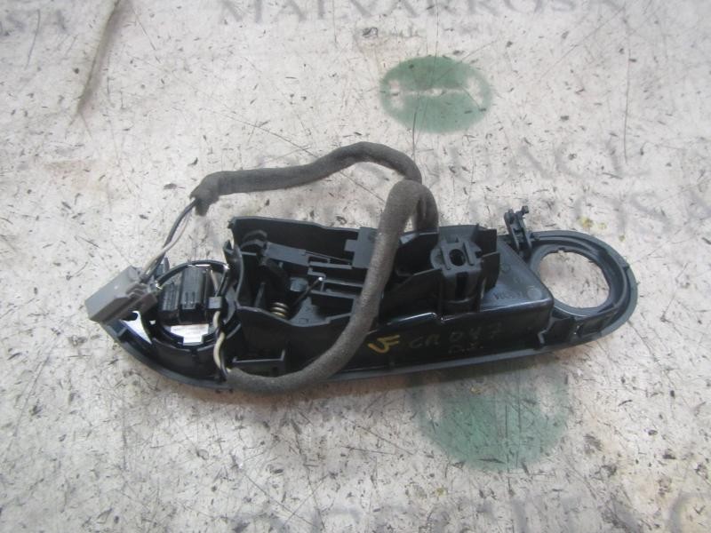 Recambio de maneta interior delantera izquierda para ford fiesta (cb1) trend referencia OEM IAM   