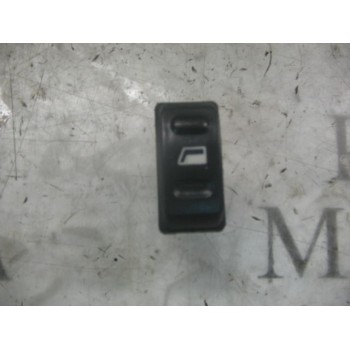 MANDO ELEVALUNAS DELANTERO DERECHO 