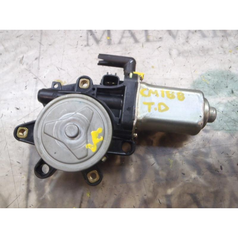 Recambio de motor elevalunas trasero derecho para nissan murano (z50) básico referencia OEM IAM 8073089915 8073089915 8073089915