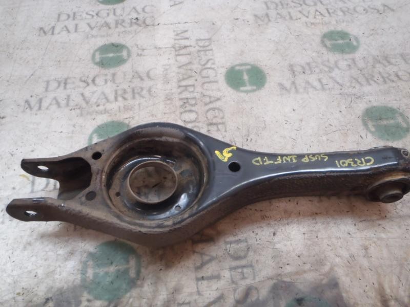 Recambio de brazo suspension inferior trasero derecho para hyundai i30 classic referencia OEM IAM 552102H100  