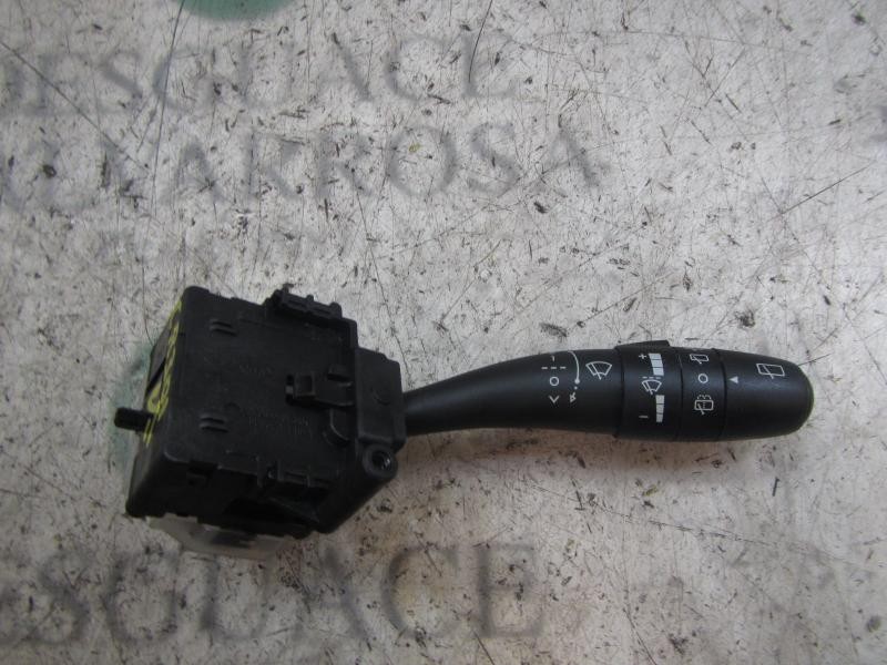 Recambio de mando limpia para hyundai i30 classic referencia OEM IAM 934202R010 934202R010 