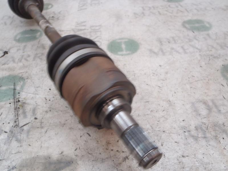 Recambio de transmision izquierda para hyundai i30 classic referencia OEM IAM 495012L010  