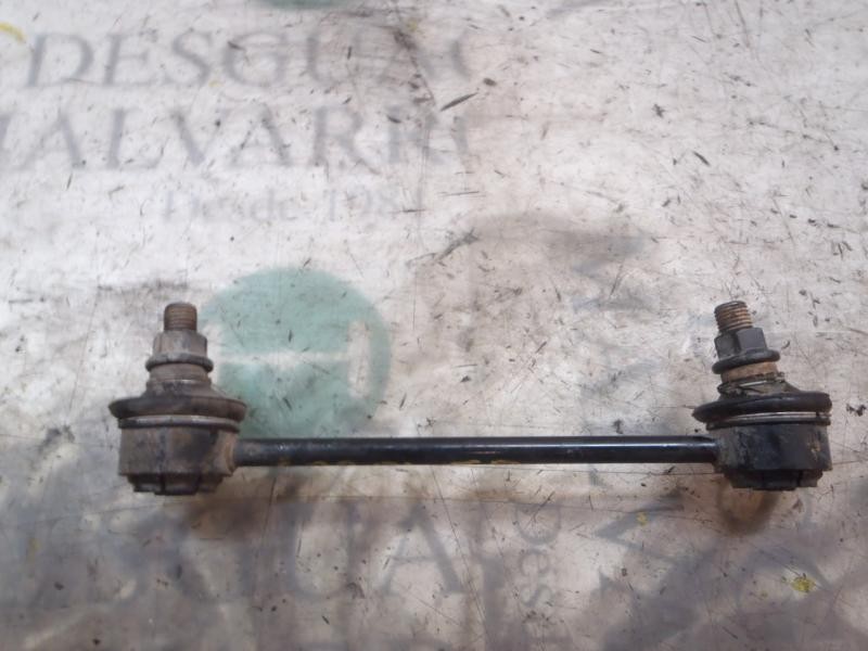 Recambio de tirante trasero derecho para hyundai i30 classic referencia OEM IAM 555301H000  