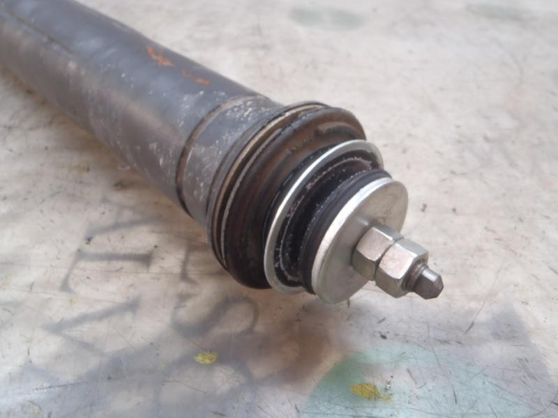 Recambio de amortiguador trasero izquierdo para toyota aygo (kgb/wnb) 1.0 cat referencia OEM IAM   