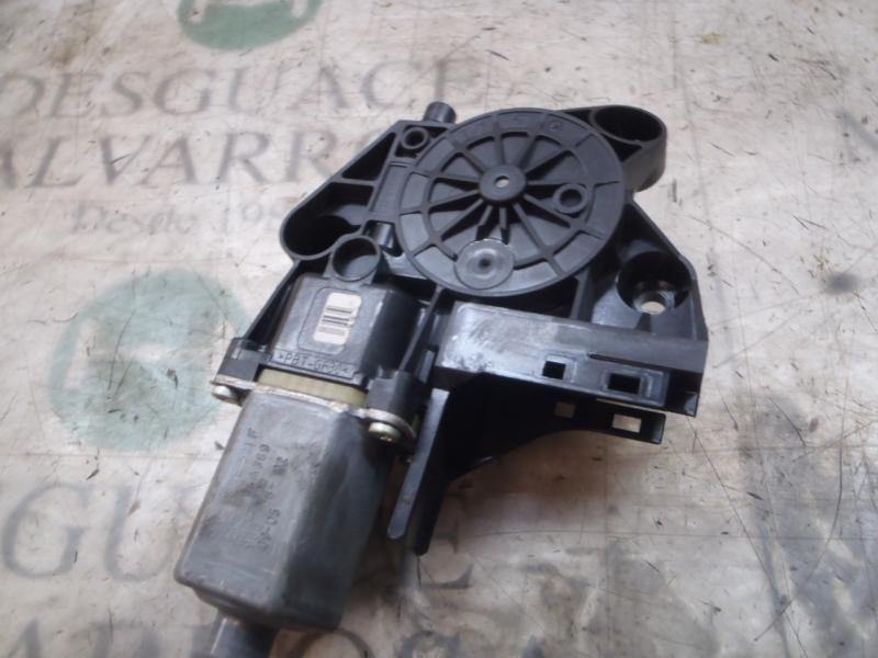 Recambio de motor elevalunas delantero izquierdo para ford focus lim. (cb4) trend referencia OEM IAM   