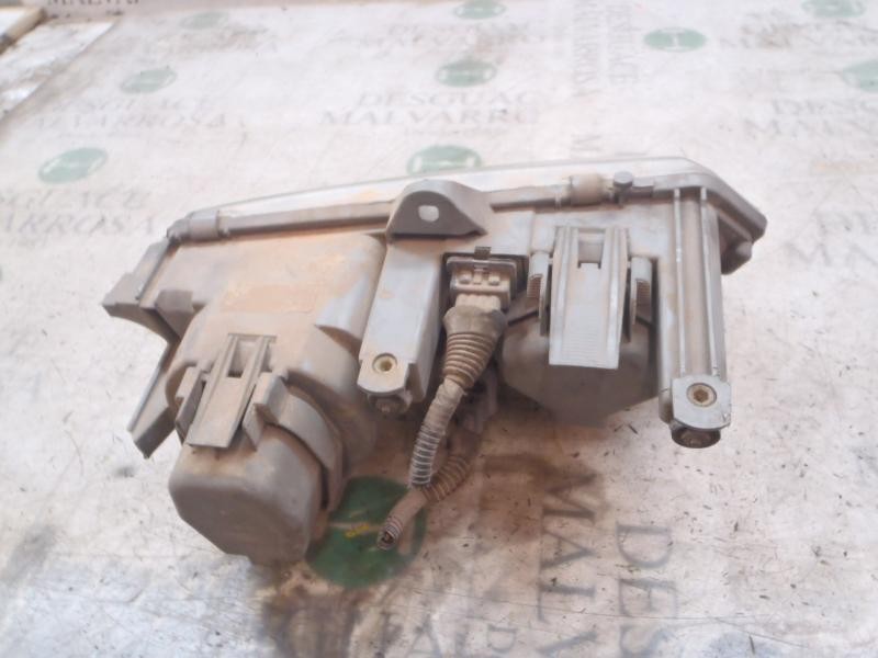 Recambio de faro izquierdo para alfa romeo 145 1.4 t.spark referencia OEM IAM   