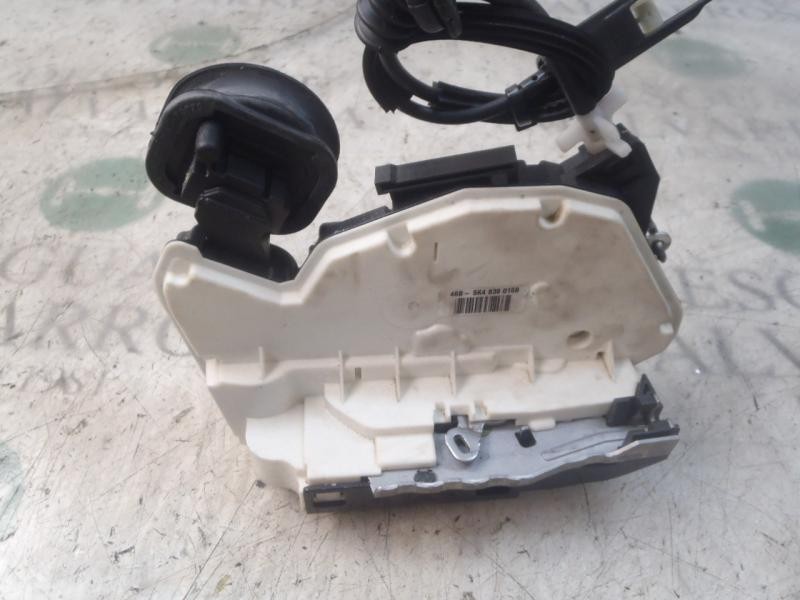 Recambio de cerradura puerta trasera derecha para volkswagen golf vi (5k1) 1.6 tdi dpf referencia OEM IAM 5K4839016H  