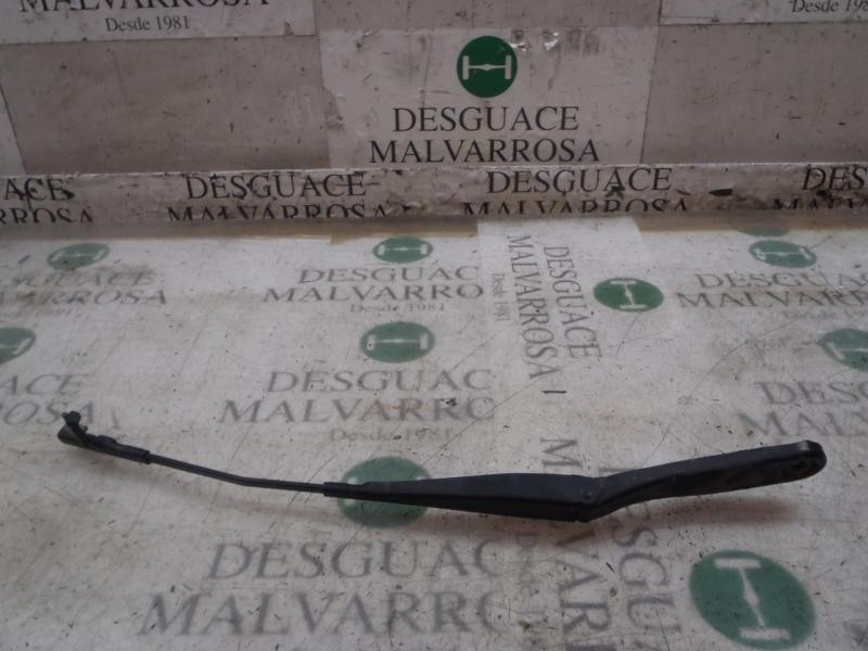 Recambio de brazo limpia delantero izquierdo para volvo v50 familiar 2.4 cat referencia OEM IAM 30699609  