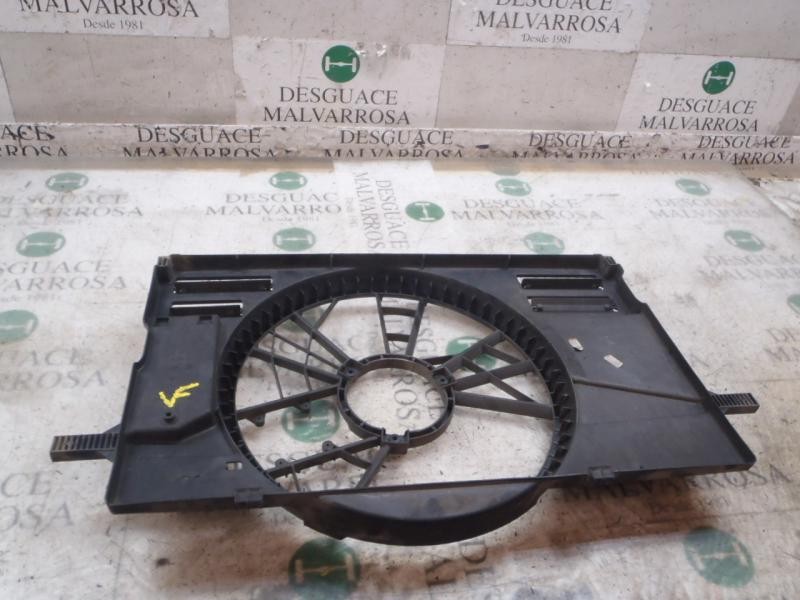 Recambio de canalizador aire para volvo v50 familiar 2.4 cat referencia OEM IAM 31261988  