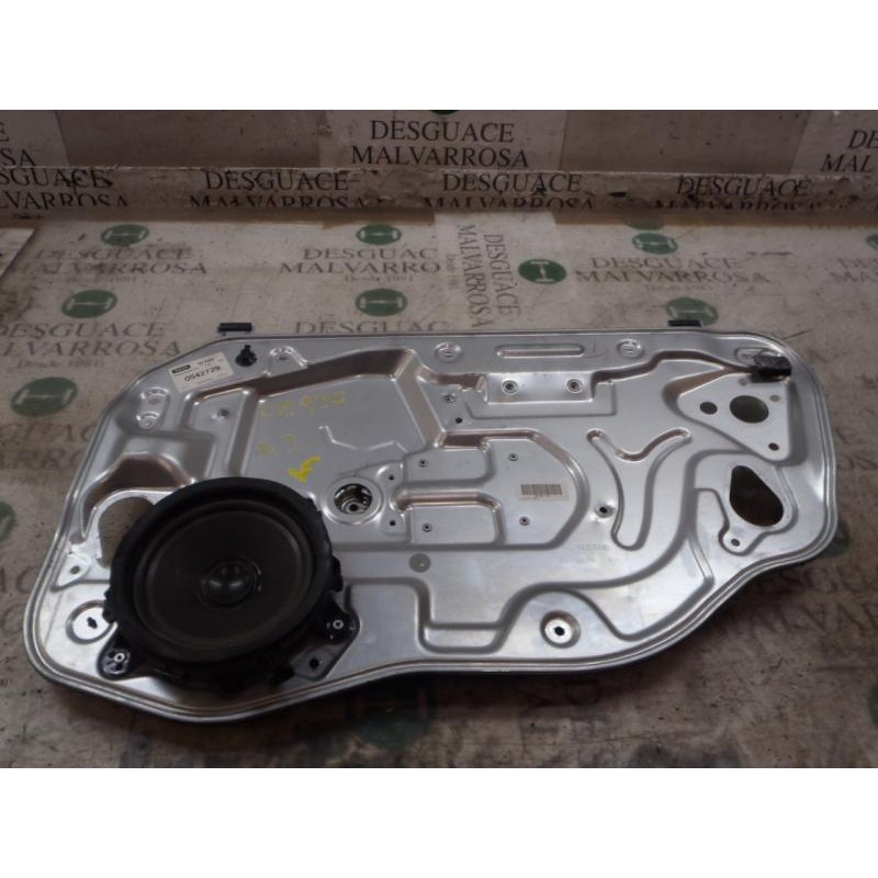 Recambio de elevalunas delantero derecho para volvo v50 familiar 2.4 cat referencia OEM IAM 31253514  