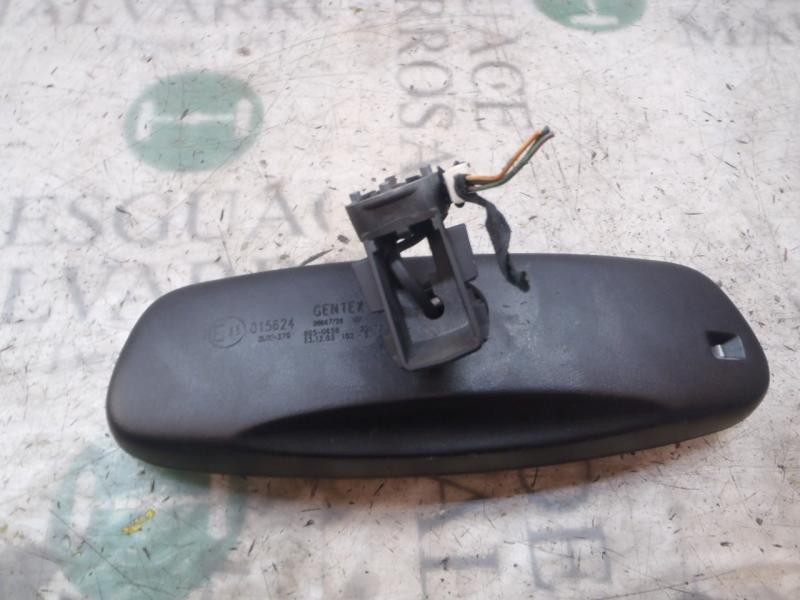 Recambio de espejo interior para volvo v50 familiar 2.4 cat referencia OEM IAM 30744704  