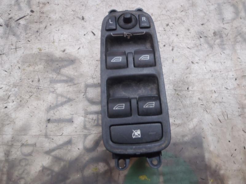Recambio de mando elevalunas delantero izquierdo para volvo v50 familiar 2.4 cat referencia OEM IAM 30773429 3065844703451160 