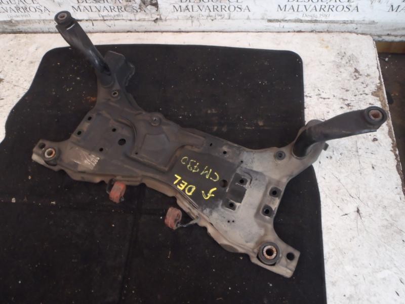 Recambio de puente delantero para volvo v50 familiar 2.4 cat referencia OEM IAM 8646206  