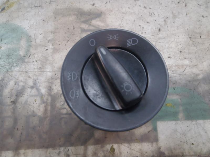 Recambio de mando luces para skoda fabia (5j2 ) 1.2 referencia OEM IAM 1U0941531DWHS 1U0531D 1U0531D