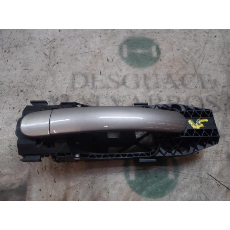 Recambio de maneta exterior delantera derecha para skoda fabia (5j2 ) 1.2 referencia OEM IAM 5N0837205MGRU  