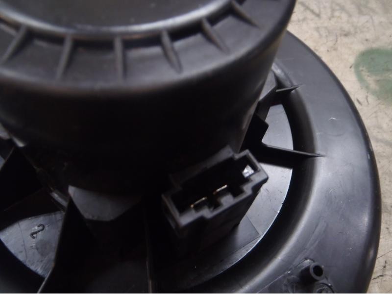 Recambio de motor calefaccion para skoda fabia (5j2 ) 1.2 referencia OEM IAM 6Q1819015J 6Q1819015J 