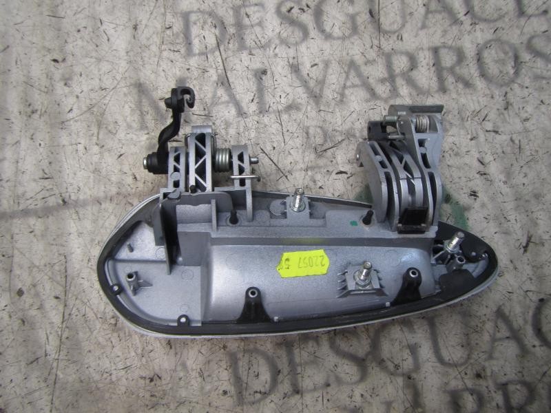 Recambio de maneta exterior trasera izquierda para fiat linea (110) dynamic referencia OEM IAM 735450822  