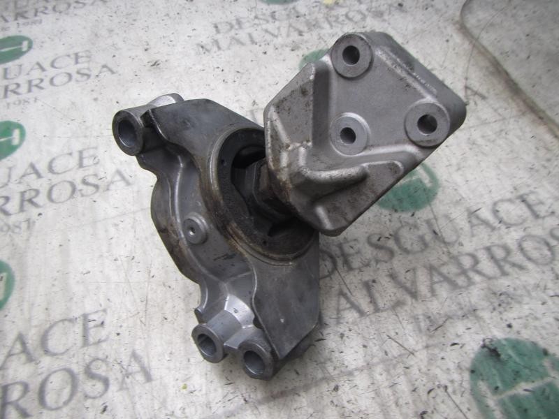 Recambio de soporte motor derecho para fiat linea (110) dynamic referencia OEM IAM 51799110  