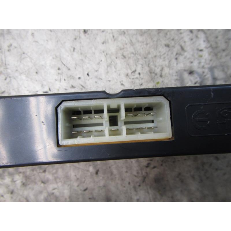 Recambio de warning para kia sportage td (5-ptas.) referencia OEM IAM   