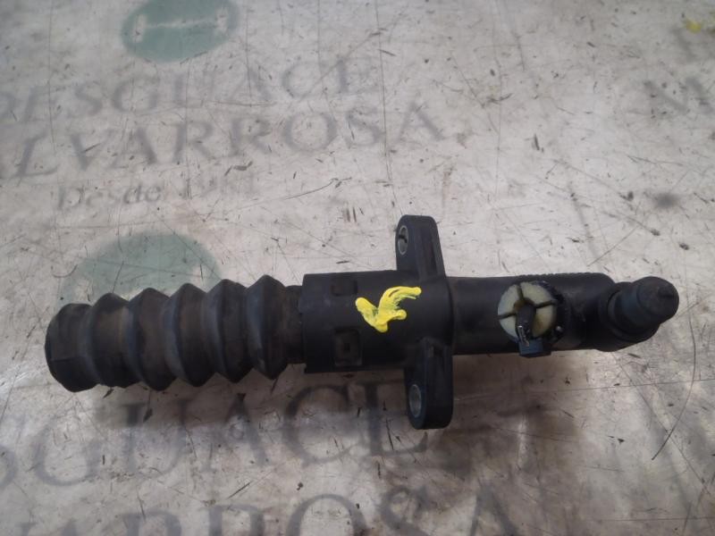 Recambio de bombin embrague para peugeot 308 sport referencia OEM IAM 218289  