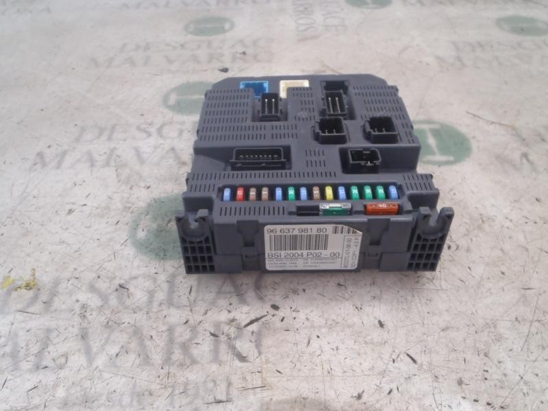 Recambio de caja reles / fusibles para peugeot 308 sport referencia OEM IAM 6580NE  