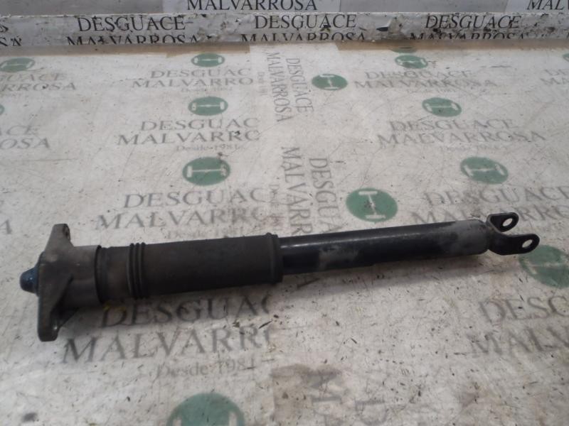 Recambio de amortiguador trasero derecho para kia cee´d active referencia OEM IAM 553101H001  