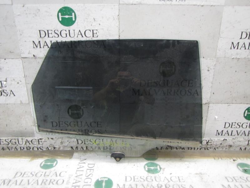 Recambio de cristal puerta trasero derecho para kia cee´d active referencia OEM IAM 834211H000  