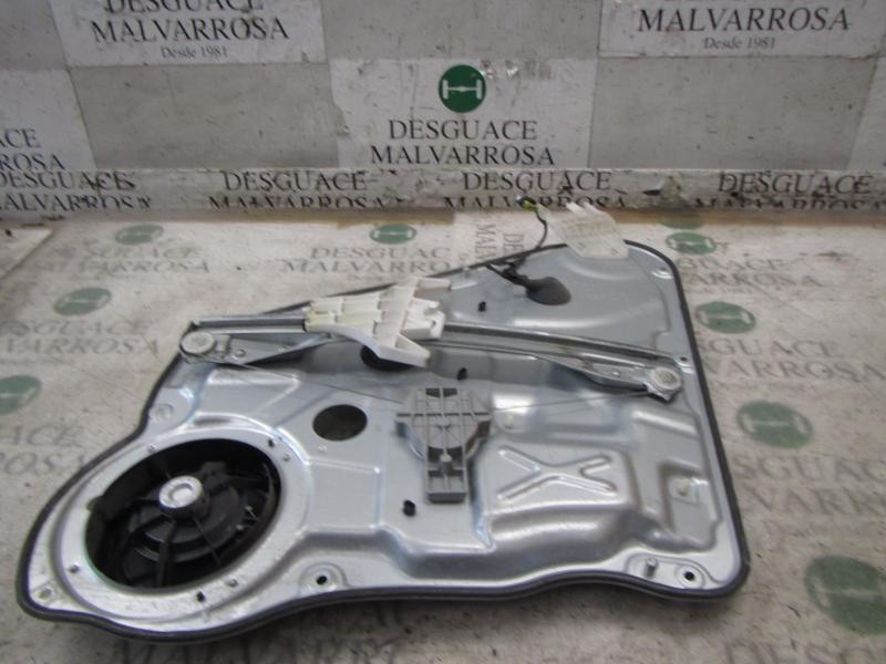 Recambio de elevalunas trasero derecho para kia cee´d active referencia OEM IAM 834811H010  