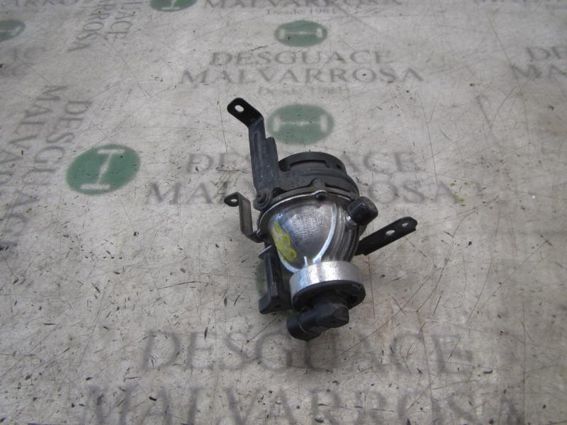 Recambio de faro antiniebla derecho para kia cee´d active referencia OEM IAM 922021H000  