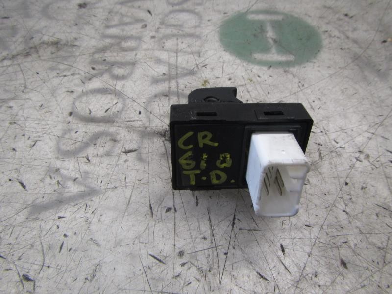 Recambio de mando elevalunas trasero derecho para kia cee´d active referencia OEM IAM 935751H100EQ  