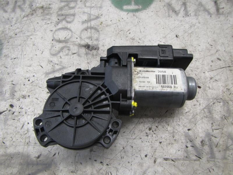 Recambio de motor elevalunas trasero derecho para kia cee´d active referencia OEM IAM 834601H010 402058D 