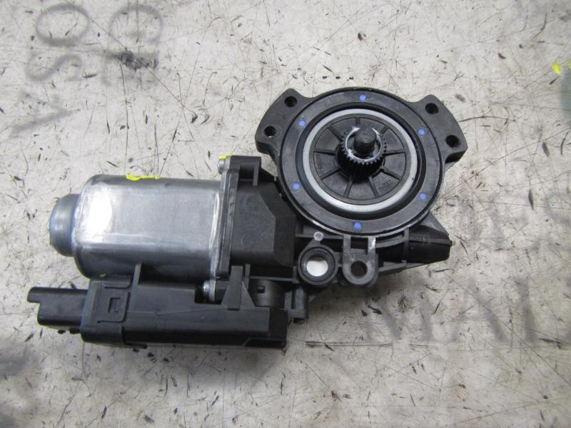 Recambio de motor elevalunas trasero izquierdo para kia cee´d active referencia OEM IAM 834501H010 402059D 