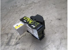 Recambio de mando elevalunas trasero derecho para peugeot 308 sw 1.6 hdi referencia OEM IAM 96762292ZD   2