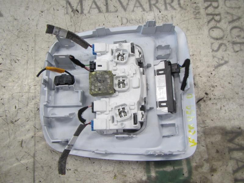 Recambio de piloto interior para peugeot 308 sw 1.6 hdi referencia OEM IAM 96887290PR  