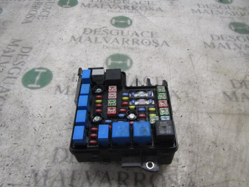 Recambio de caja reles / fusibles para kia cee´d active referencia OEM IAM 919502H020  