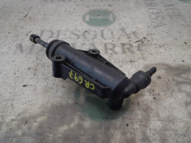 Recambio de bomba embrague para fiat punto berlina (188) 1.2 8v elx (i) referencia OEM IAM   