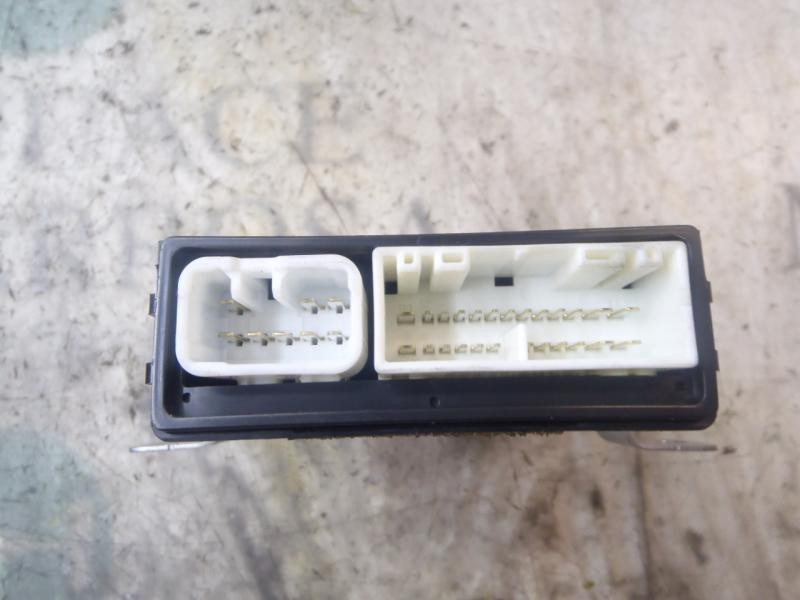 Recambio de modulo electronico para lexus gs300 (jzs160) básico referencia OEM IAM 8922430010 8922430010 