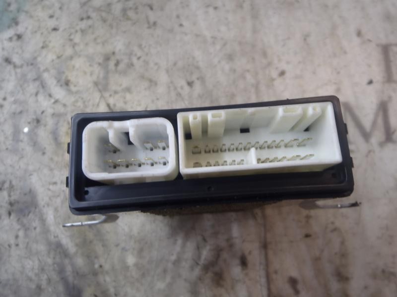 Recambio de modulo electronico para lexus gs300 (jzs160) básico referencia OEM IAM 8922430010 8922430010 