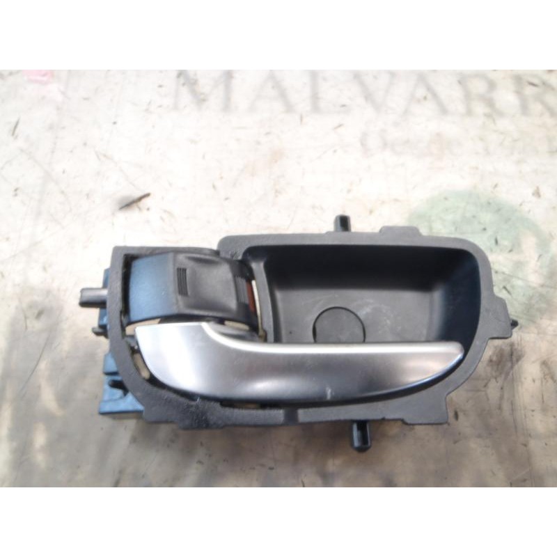 Recambio de maneta interior trasera izquierda para toyota auris 1.8 16v (híbrido) referencia OEM IAM 6920602300C0  