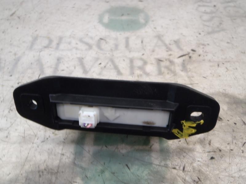 Recambio de maneta porton para toyota auris 1.8 16v (híbrido) referencia OEM IAM 8484002040  