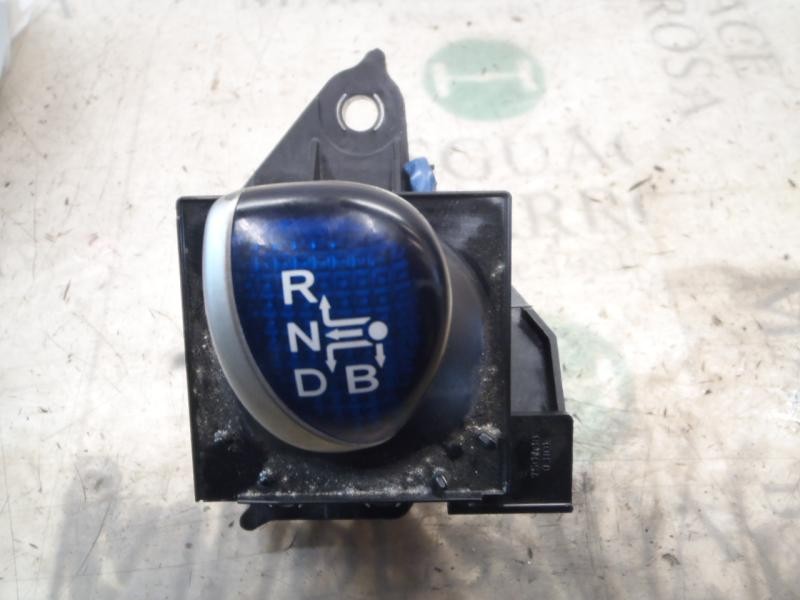 Recambio de palanca cambio para toyota auris 1.8 16v (híbrido) referencia OEM IAM 3353005110  