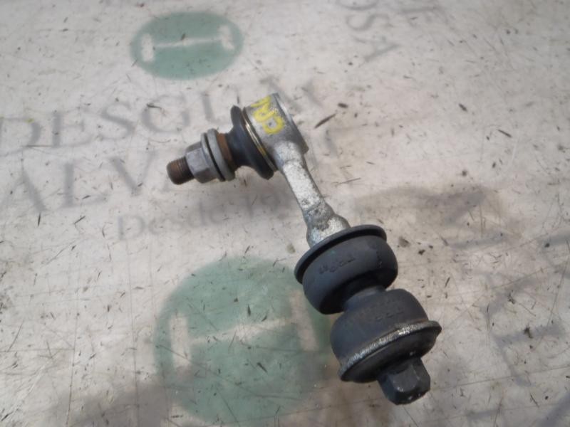 Recambio de tirante trasero derecho para toyota auris 1.8 16v (híbrido) referencia OEM IAM 4883005030  