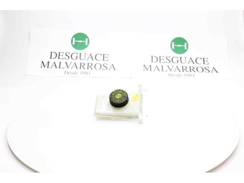 Recambio de deposito servo para peugeot 308 sw 1.6 hdi referencia OEM IAM 9807651580  