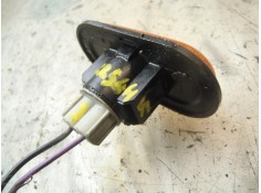 Recambio de piloto lateral izquierdo para opel vivaro combi 2.9t largo referencia OEM IAM    2