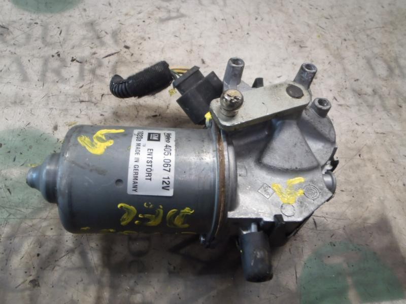 Recambio de motor limpia delantero para opel corsa d ´´111 years´´ referencia OEM IAM   